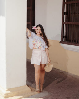 FALDA SHORT ROSA PORTADA